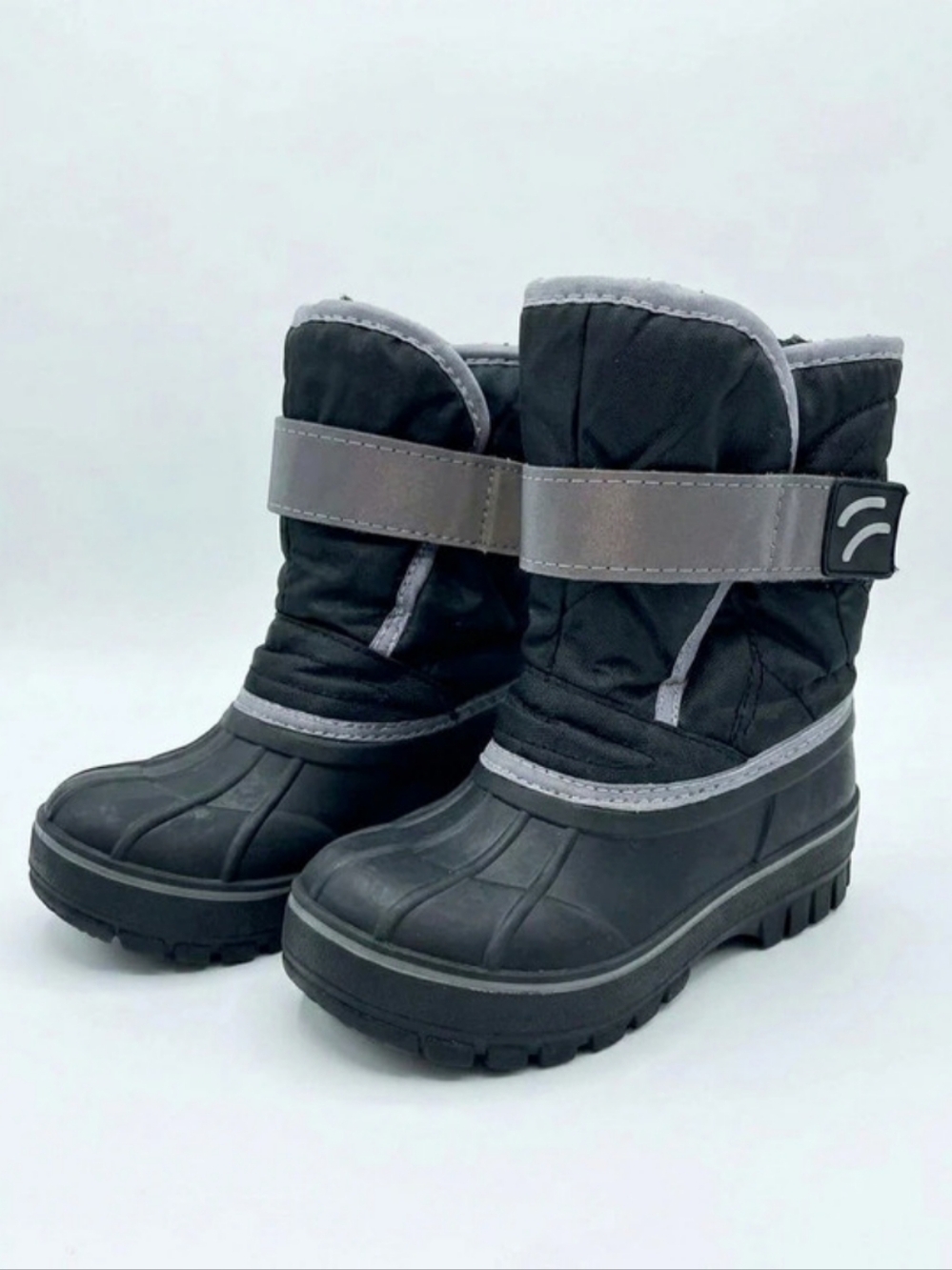 Cat & Jack Toddler Insulated Winter Snow Boots (Black / Gray) 9/10